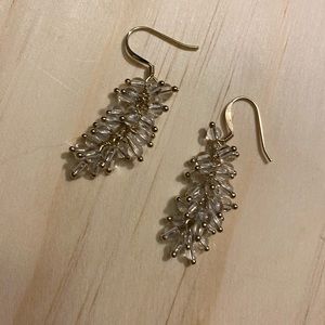 .925 gold over lay clear beads dangle earrings ✨✨